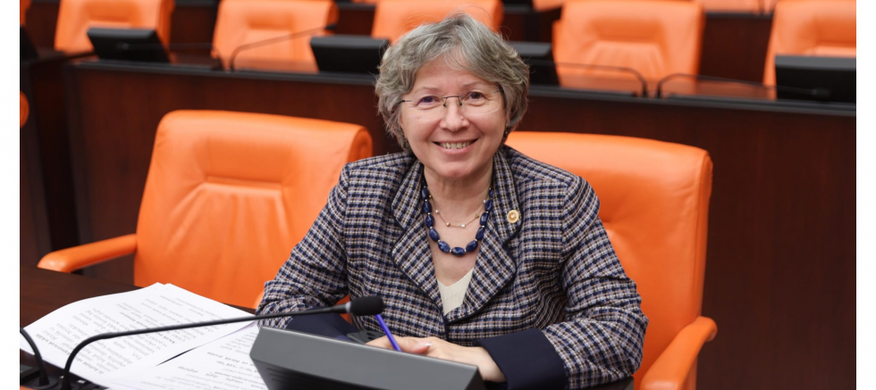 Nurten Yontar: 1 Mayıs, Emeğin Onuru ve Adalet Mücadelesinin Sembolüdür - GÜNDEM - İnternetin Ajansı