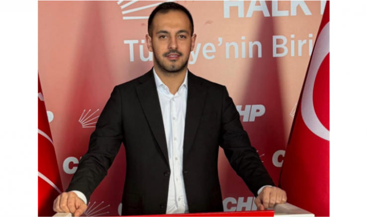 Üveys İzol: 12 Eylül’ün En Büyük Dersi, Gençlerin Geleceğine Sahip Çıkmaktır - GÜNDEM - İnternetin Ajansı